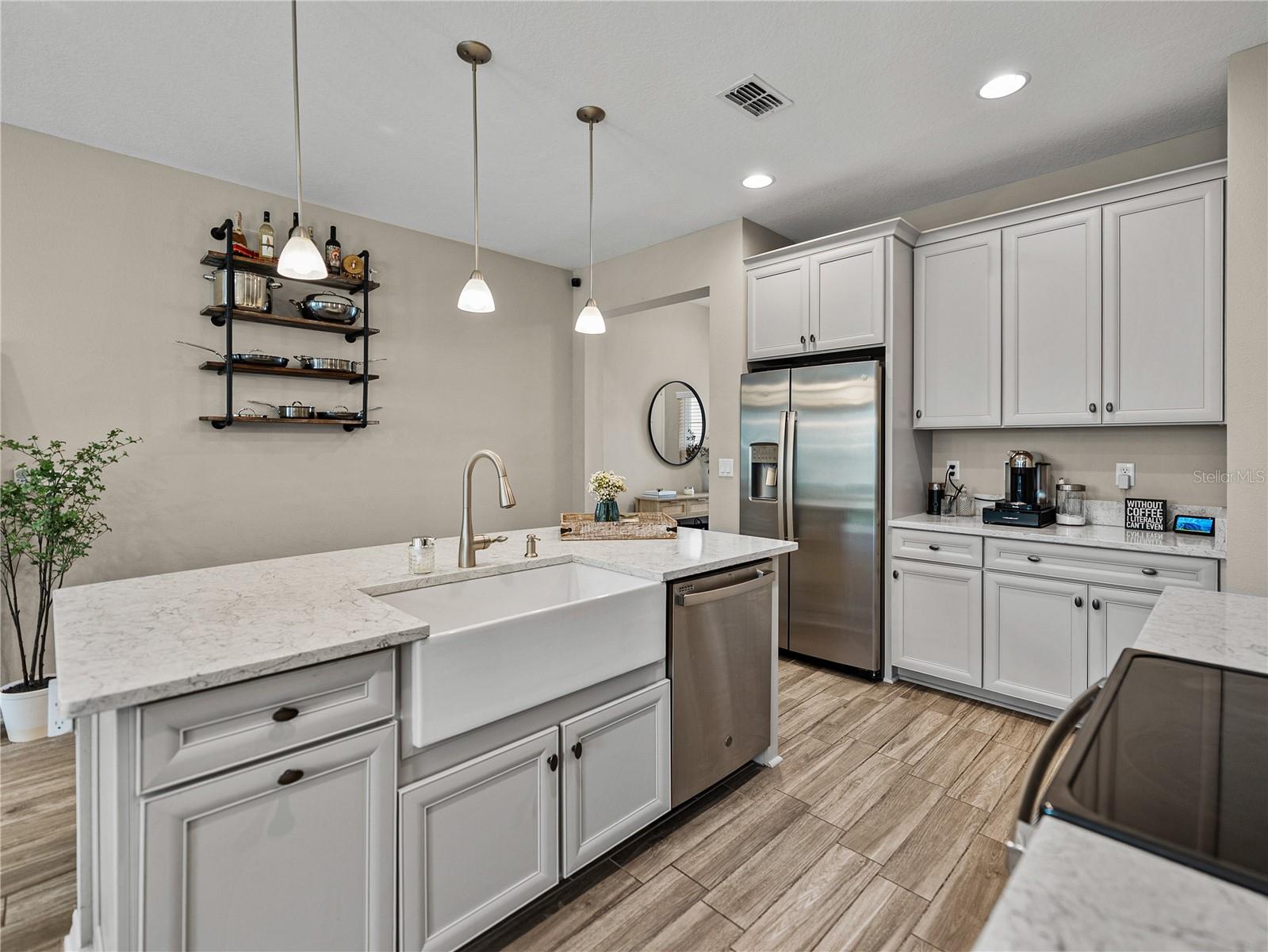 29934 SOUTHWELL LN, WESLEY CHAPEL, FL, 33543