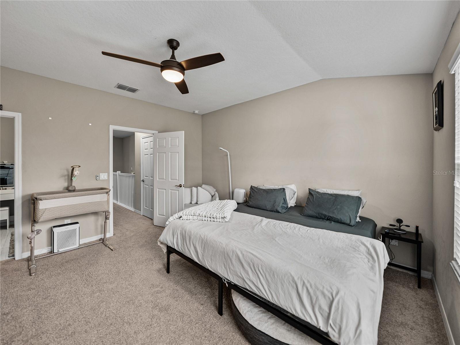 29934 SOUTHWELL LN, WESLEY CHAPEL, FL, 33543