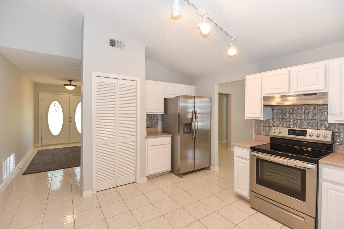 24 LAKE VISTA WAY, ORMOND BEACH, FL, 32174