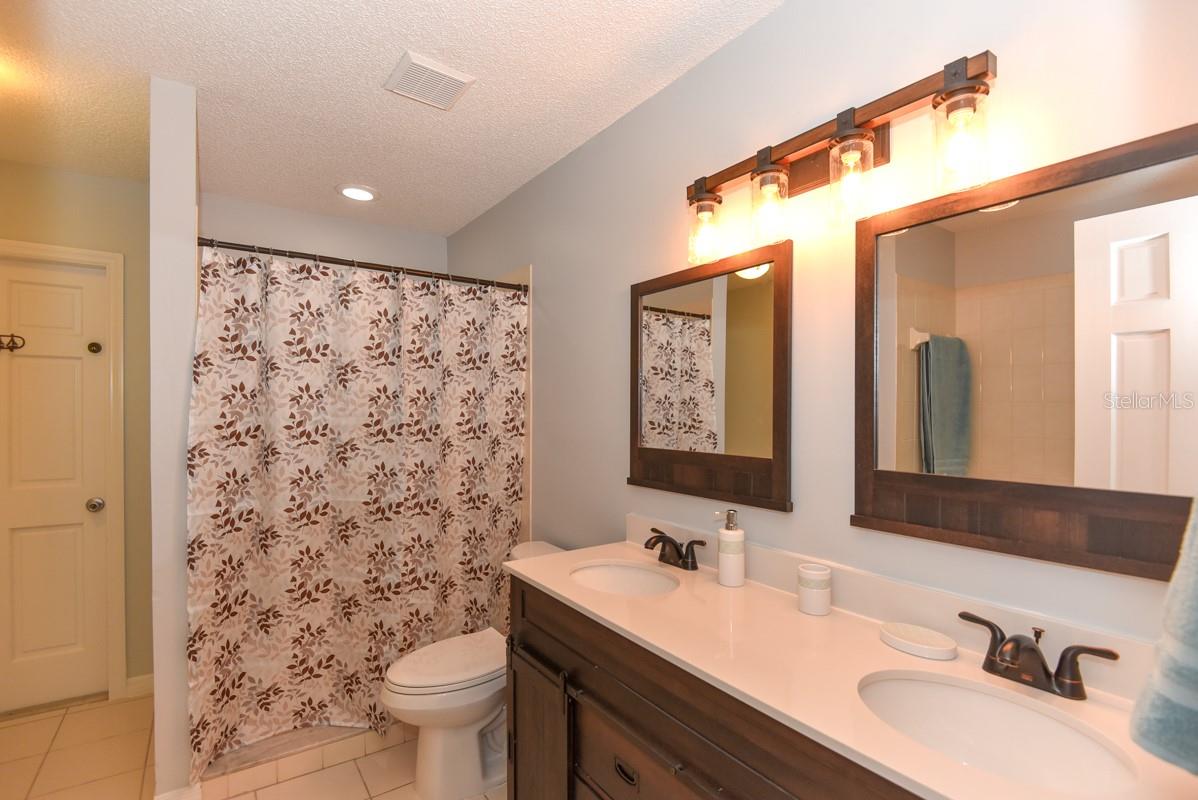 24 LAKE VISTA WAY, ORMOND BEACH, FL, 32174