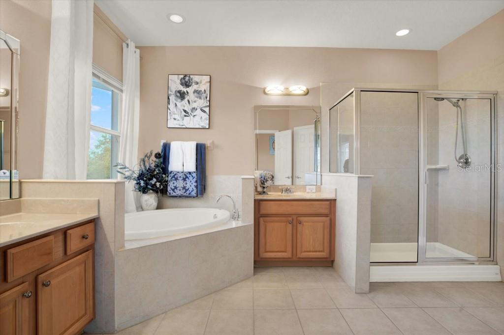 7172 ISLAMORADA CIR, SEMINOLE, FL, 33777