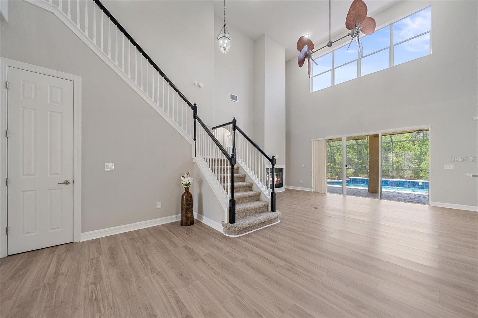 18046 COZUMEL ISLE DR, TAMPA, FL, 33647