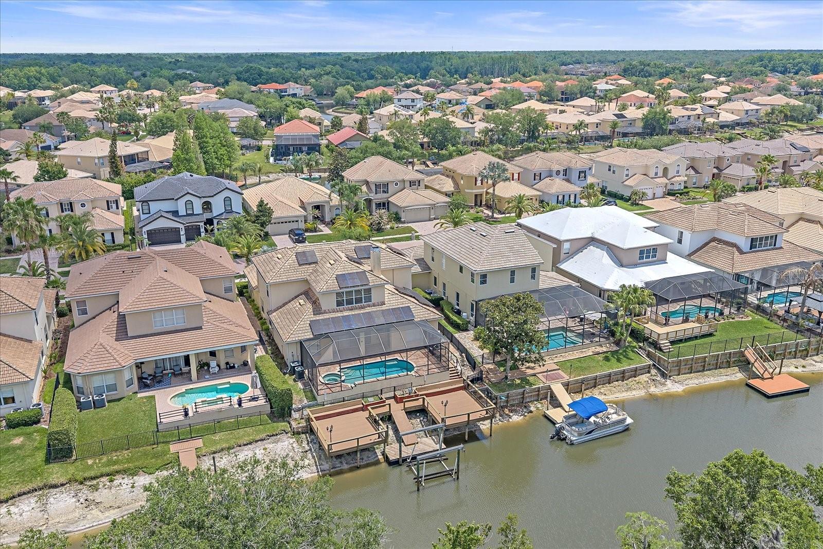 18046 COZUMEL ISLE DR, TAMPA, FL, 33647