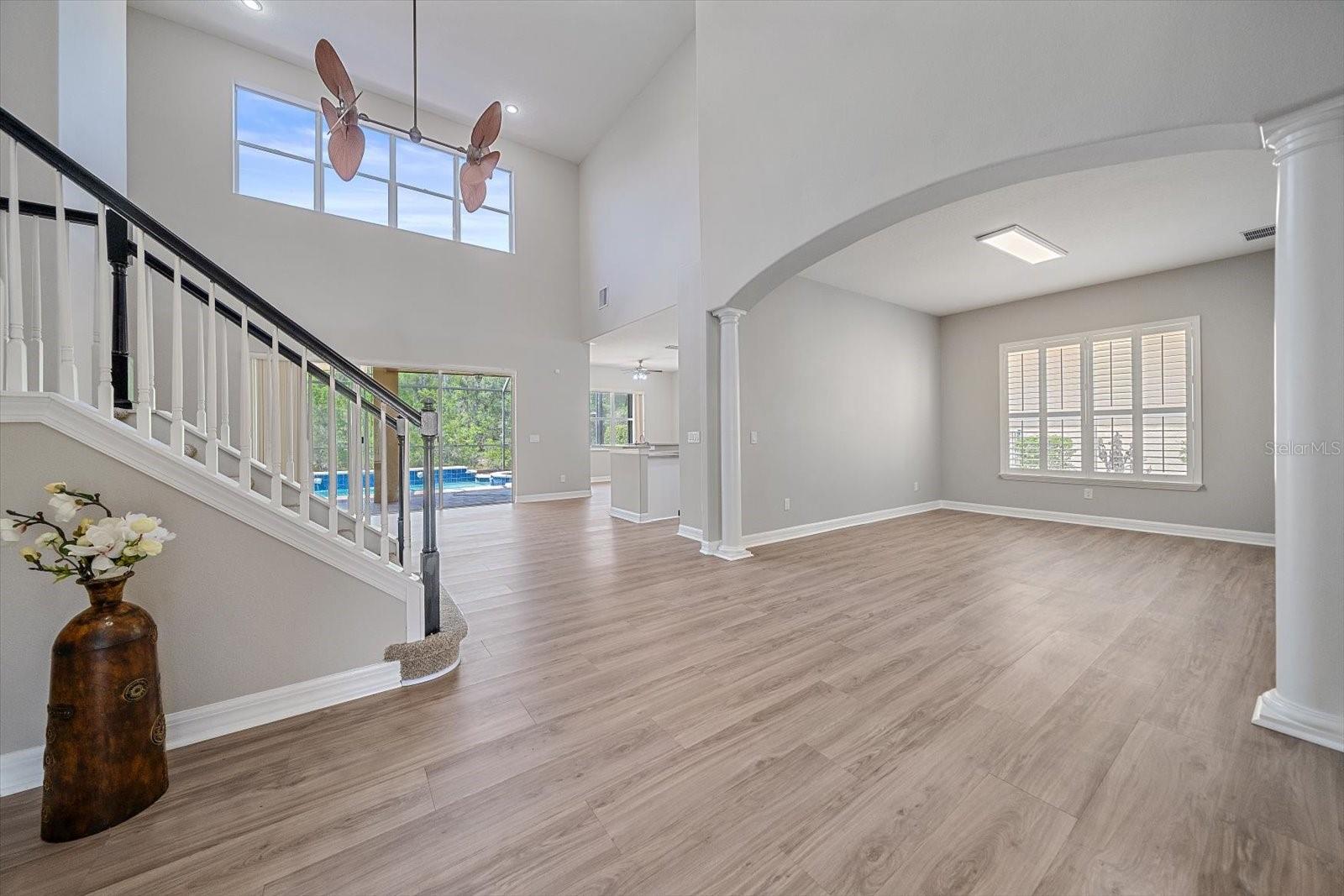 18046 COZUMEL ISLE DR, TAMPA, FL, 33647