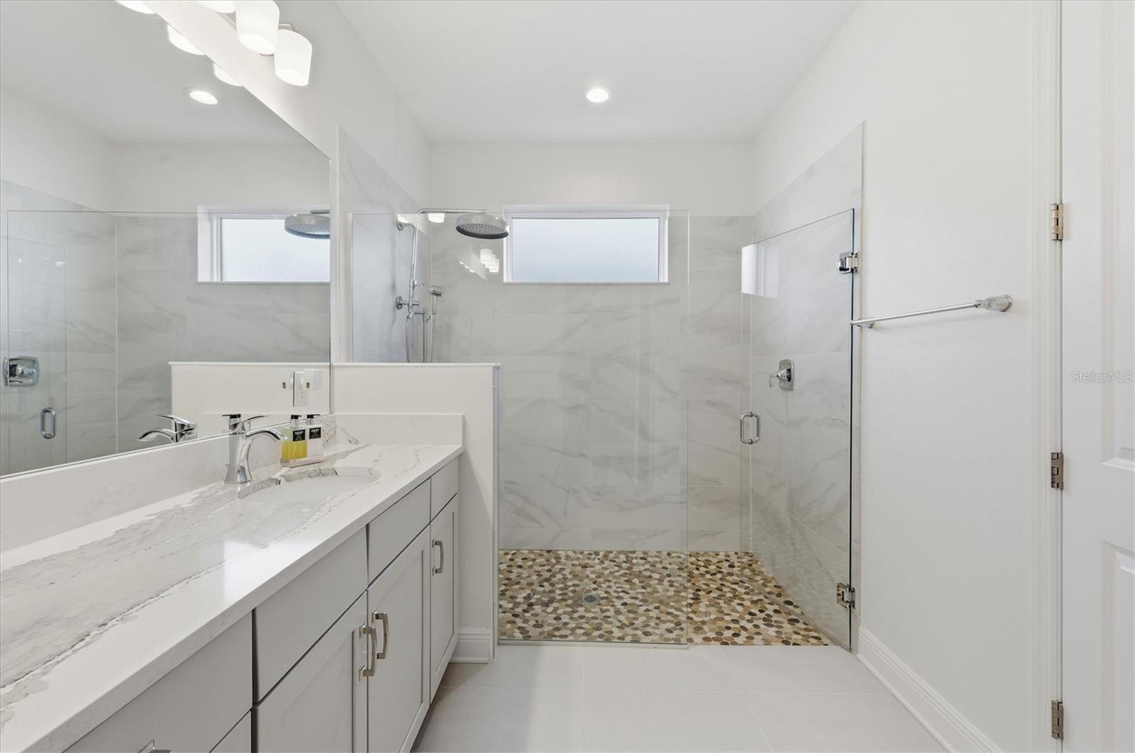 17727 SAVORY MIST CIR, BRADENTON, FL, 34211