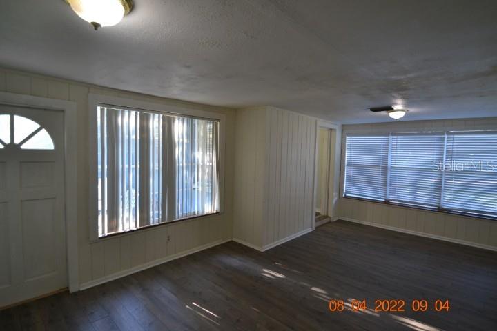 2801 SANDERS DR, TAMPA, FL, 33611