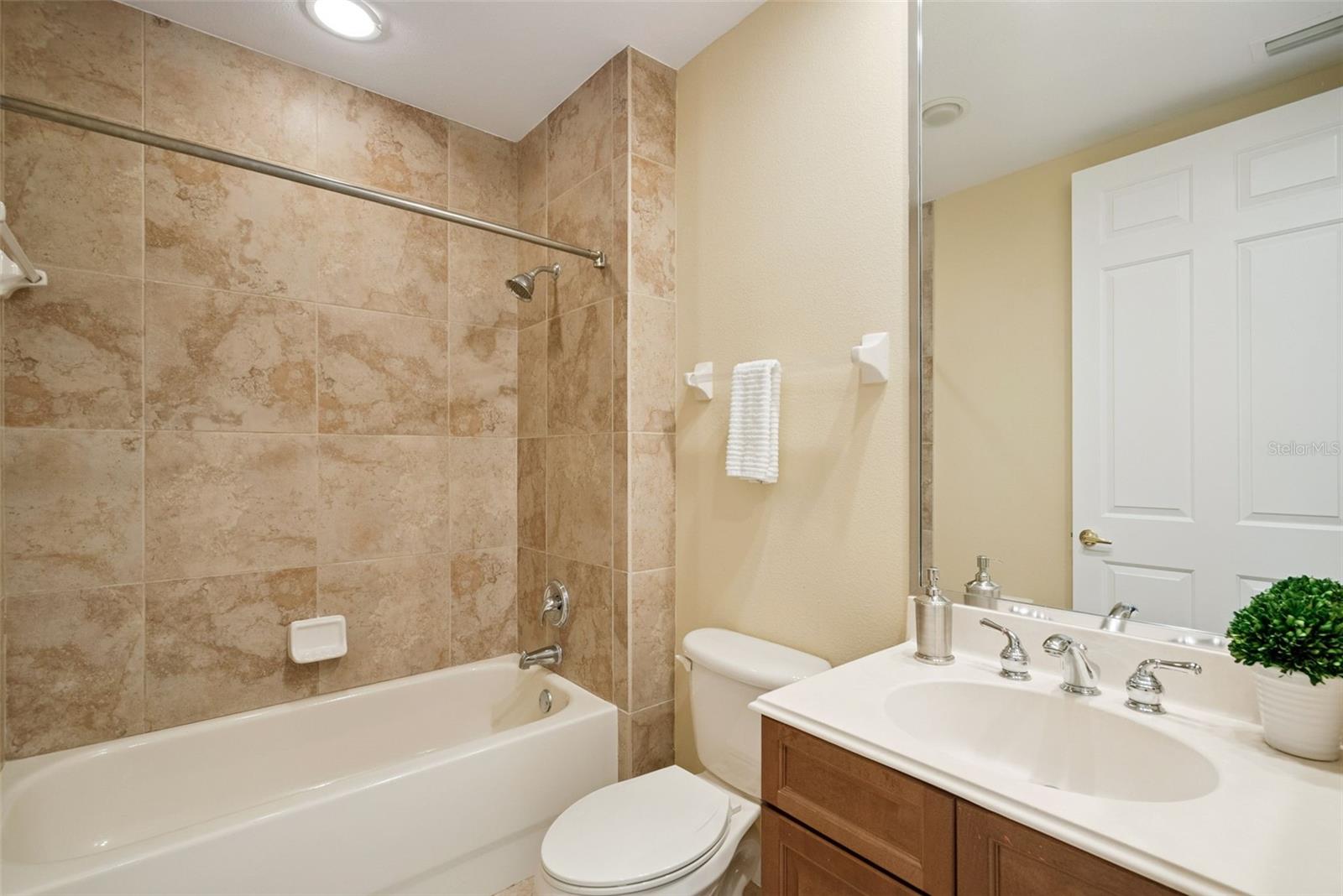 8743 THE ESPLANADE #34, ORLANDO, FL, 32836