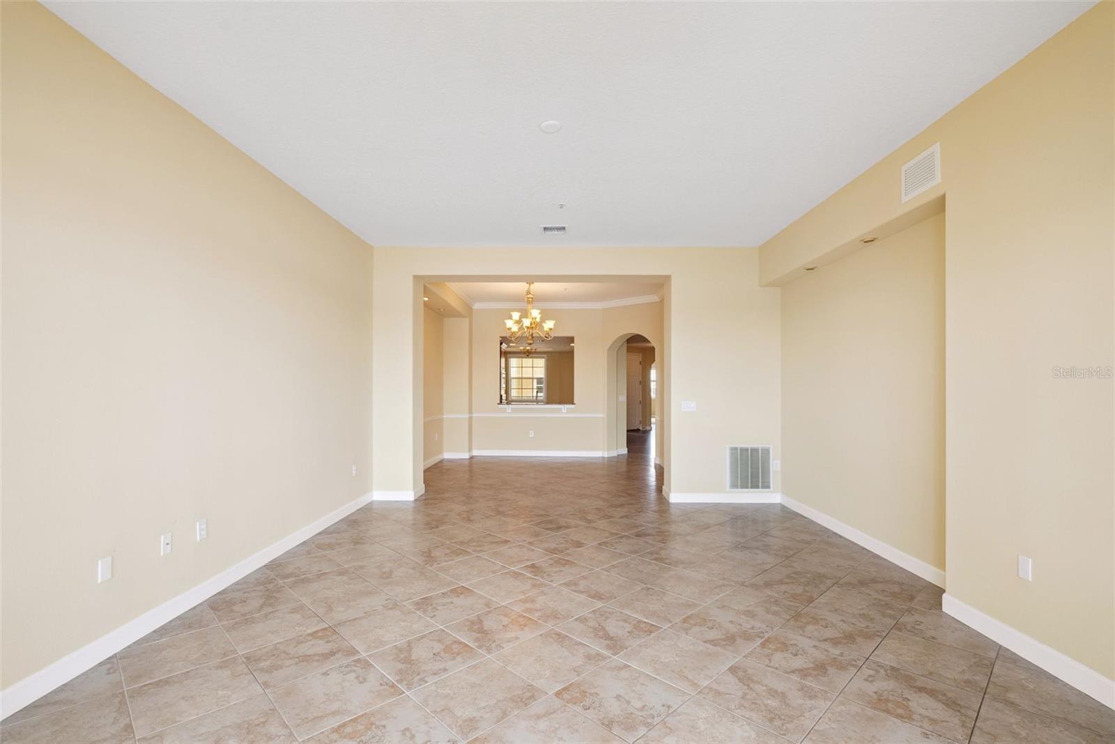 8743 THE ESPLANADE #34, ORLANDO, FL, 32836