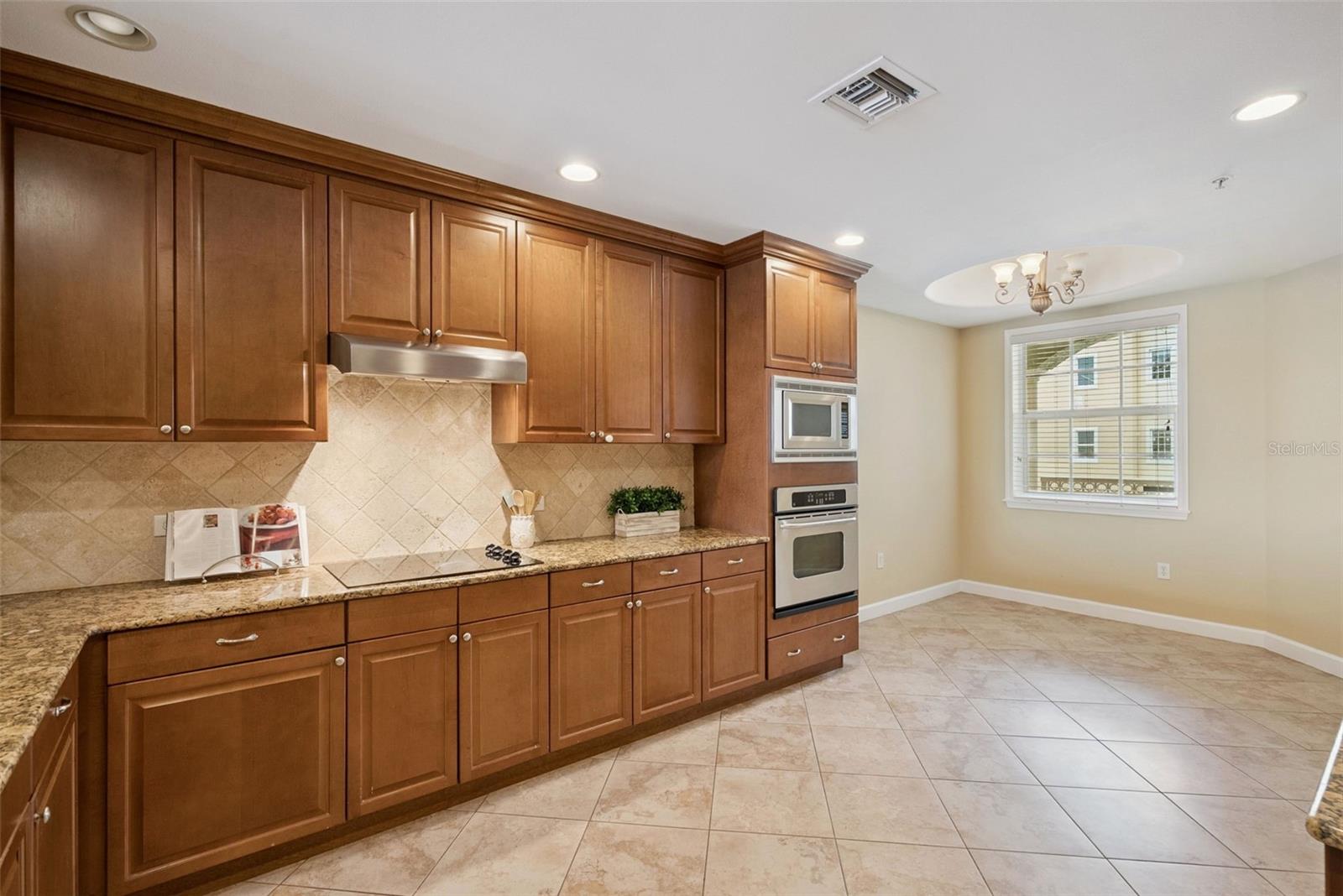 8743 THE ESPLANADE #34, ORLANDO, FL, 32836