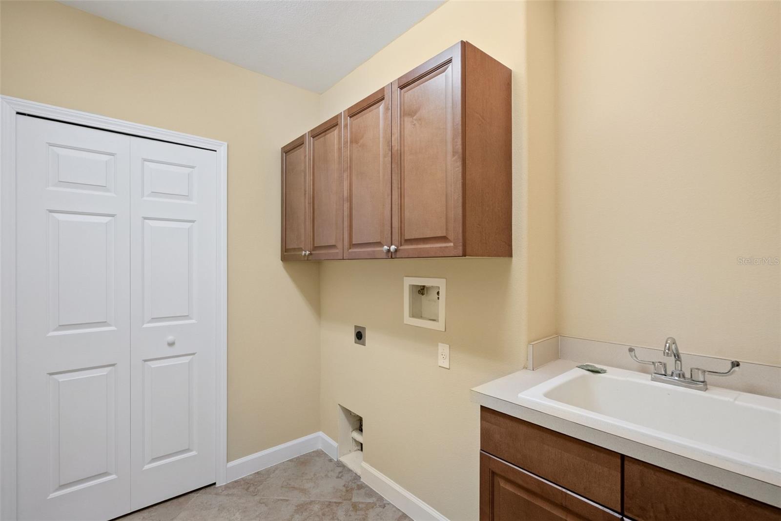 8743 THE ESPLANADE #34, ORLANDO, FL, 32836
