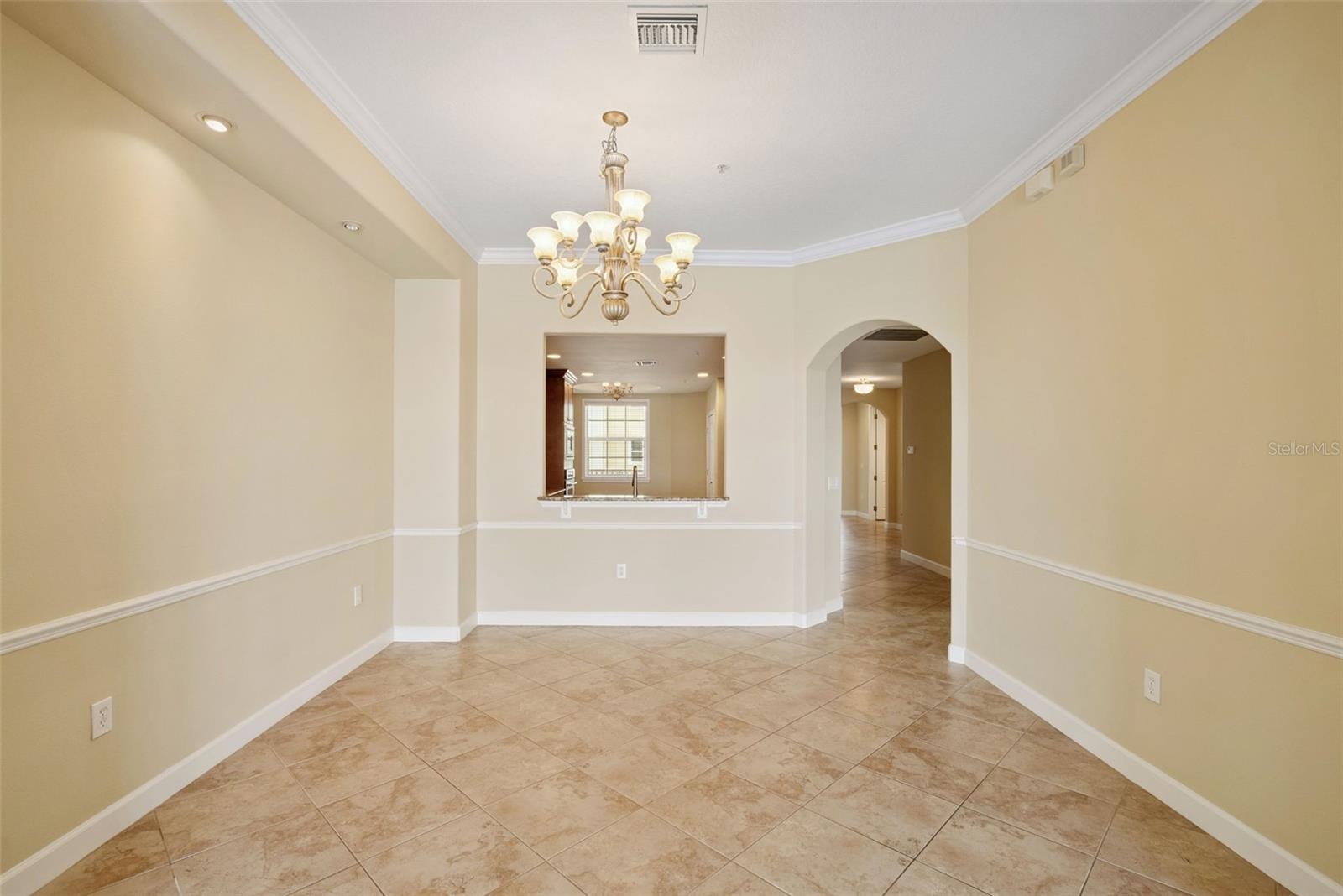 8743 THE ESPLANADE #34, ORLANDO, FL, 32836