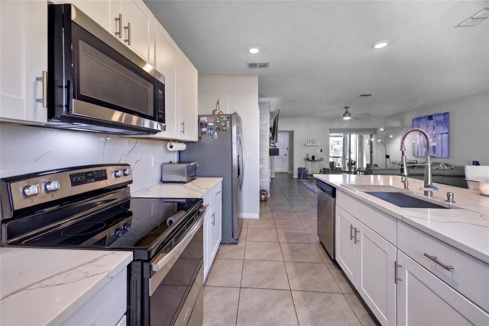 1832 KATZ CROSSING DR, KISSIMMEE, FL, 34744