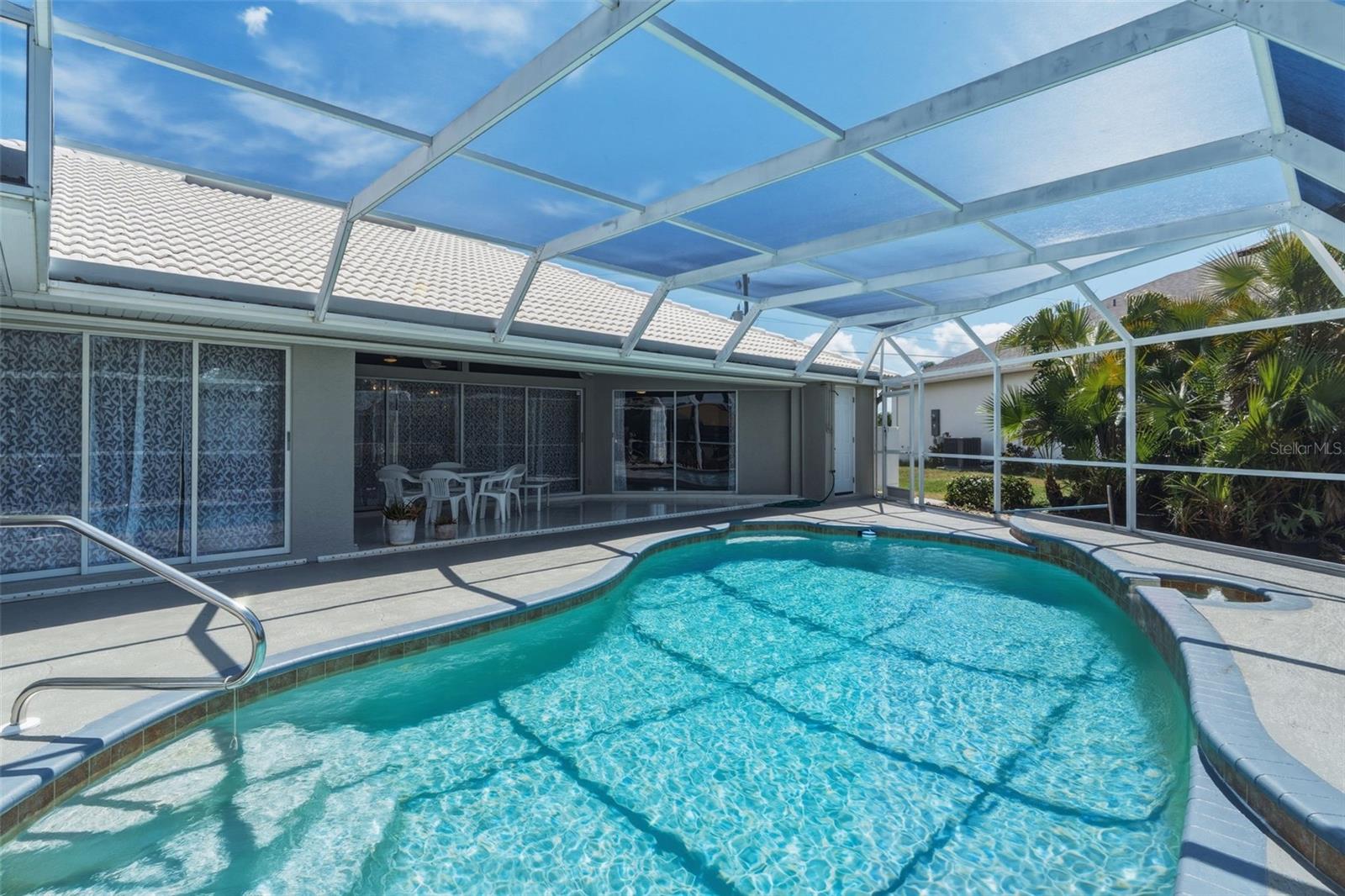 1083 MANILLA LN, PUNTA GORDA, FL, 33983