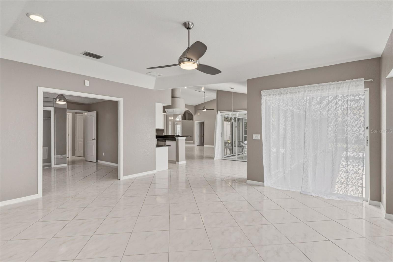 1083 MANILLA LN, PUNTA GORDA, FL, 33983