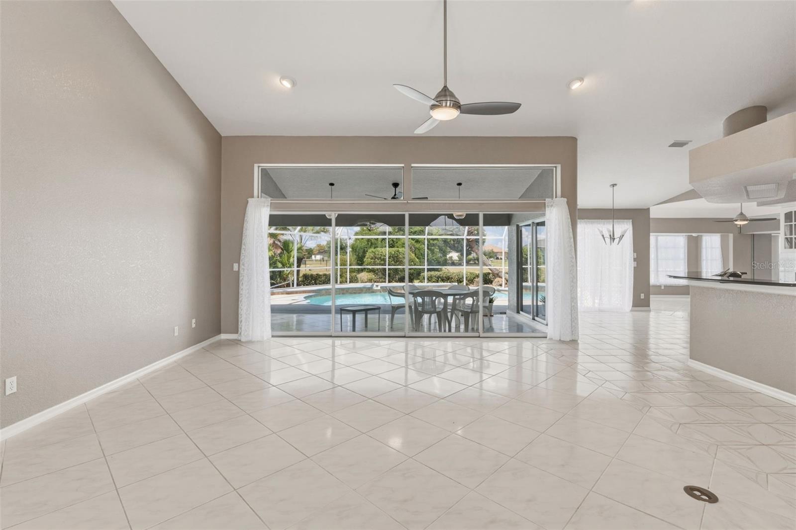 1083 MANILLA LN, PUNTA GORDA, FL, 33983
