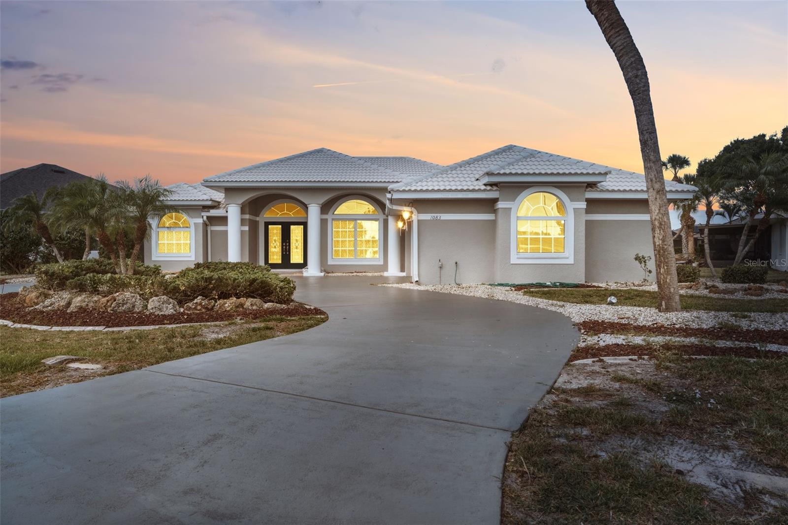 1083 MANILLA LN, PUNTA GORDA, FL, 33983