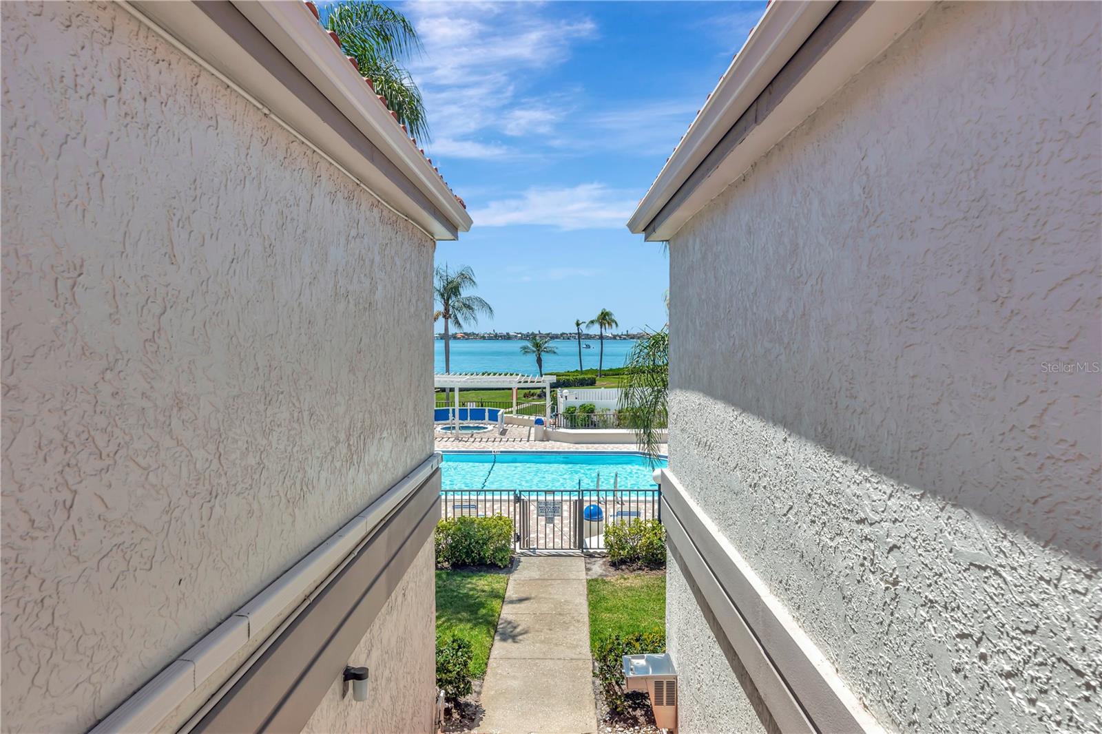 6357 BAHIA DEL MAR BLVD #207, ST PETERSBURG, FL, 33715