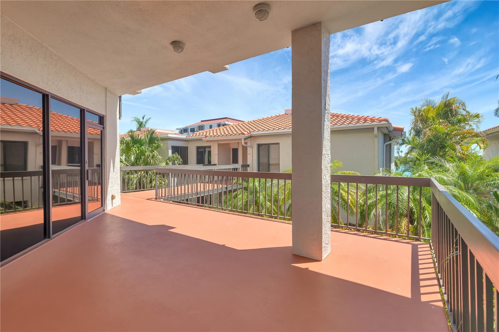 6357 BAHIA DEL MAR BLVD #207, ST PETERSBURG, FL, 33715