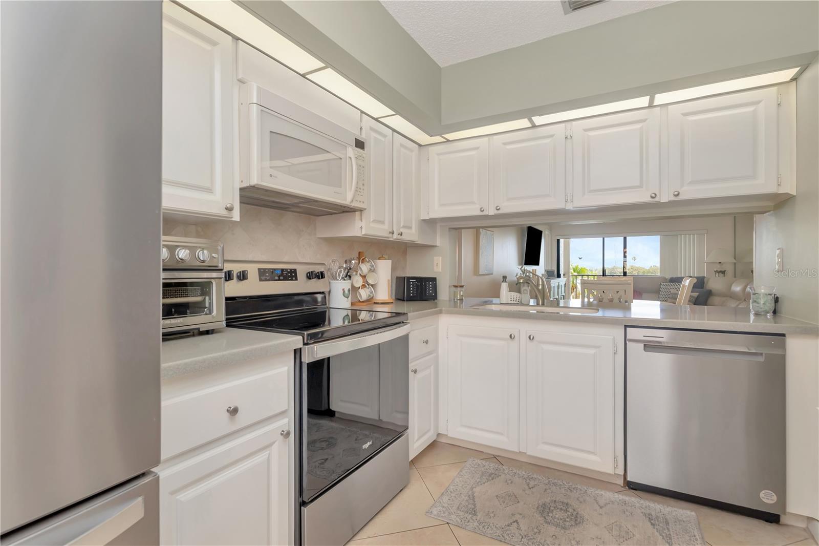 6357 BAHIA DEL MAR BLVD #207, ST PETERSBURG, FL, 33715