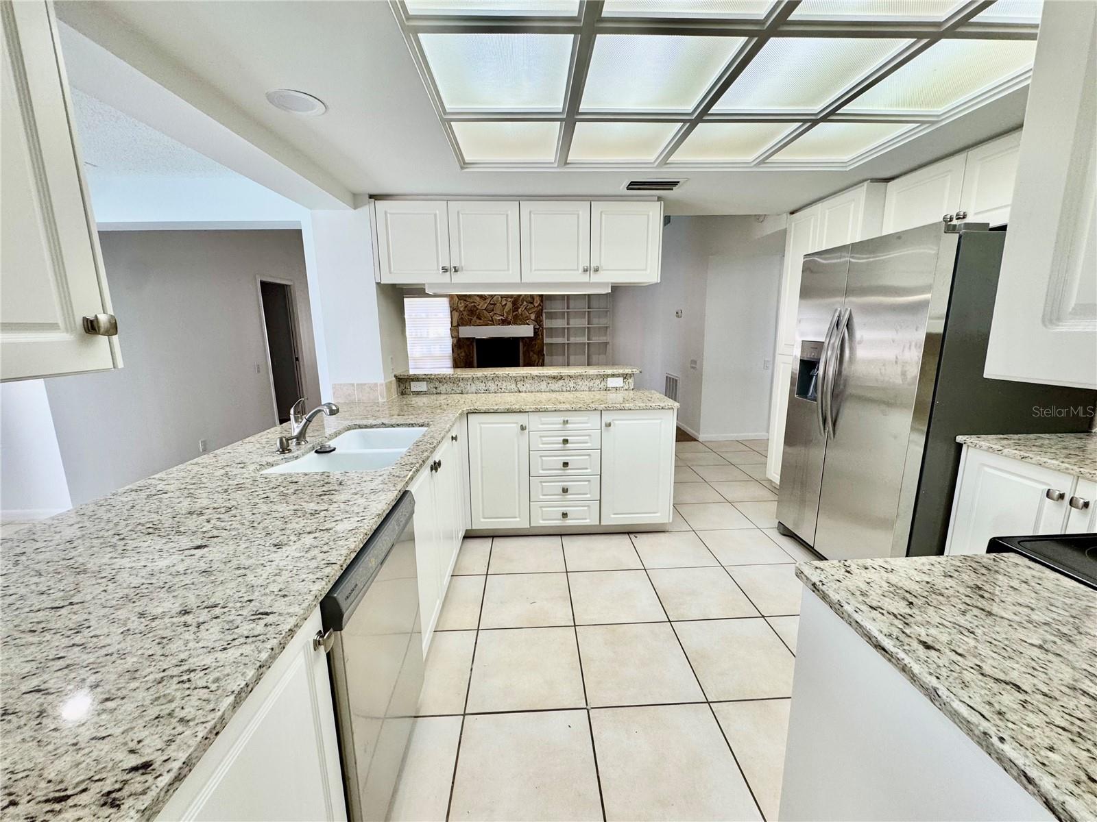 2804 WEDGEWOOD DR, PLANT CITY, FL, 33566