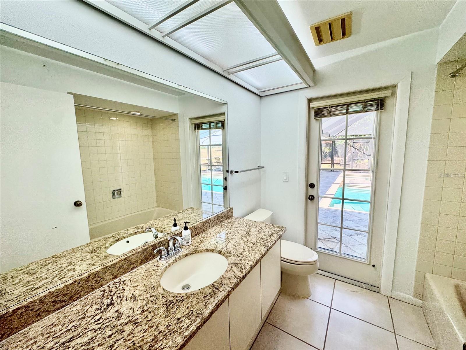 2804 WEDGEWOOD DR, PLANT CITY, FL, 33566