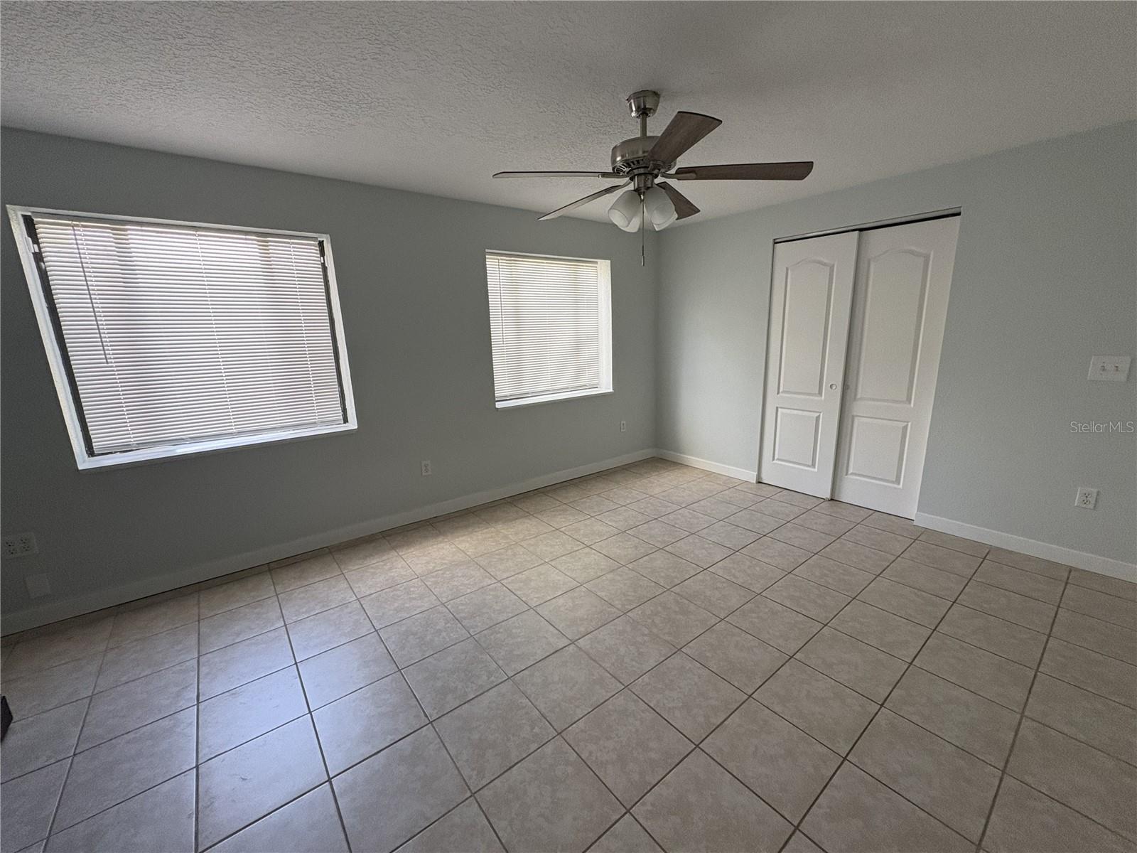 107 W GOLF LINKS AVE, EUSTIS, FL, 32726