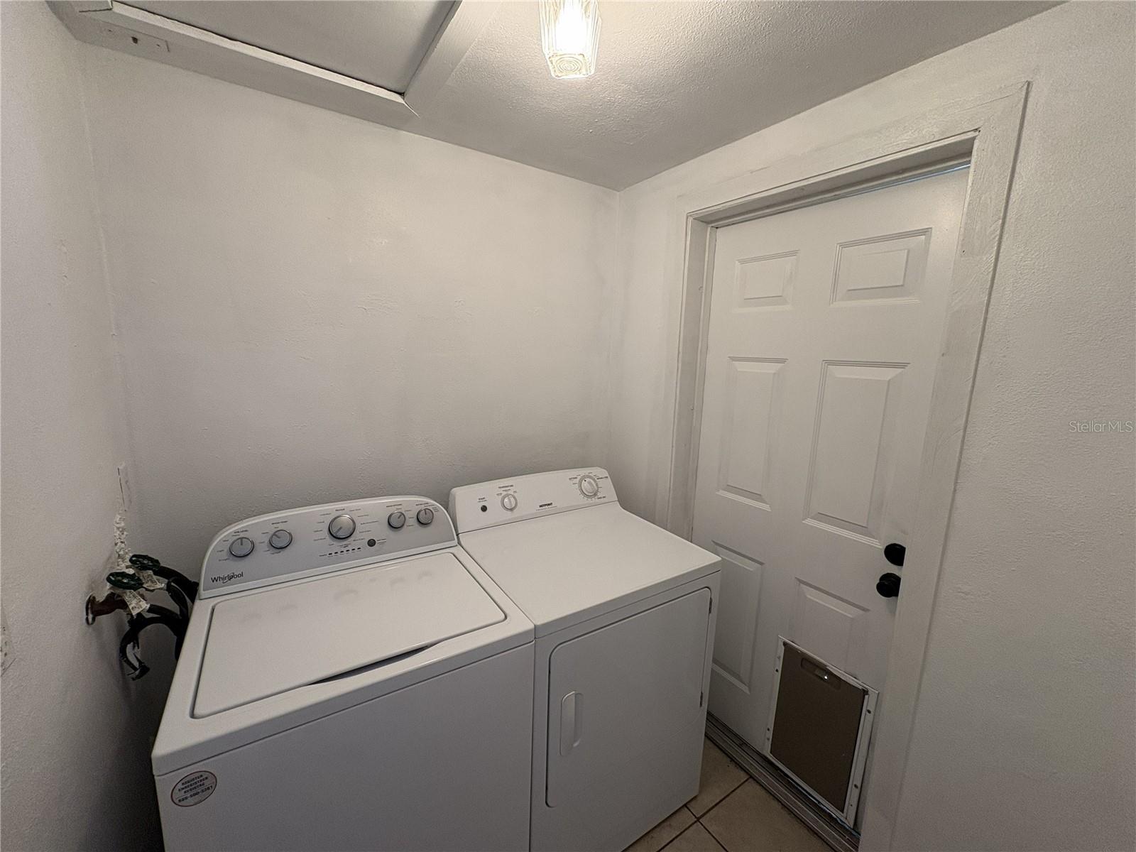 107 W GOLF LINKS AVE, EUSTIS, FL, 32726