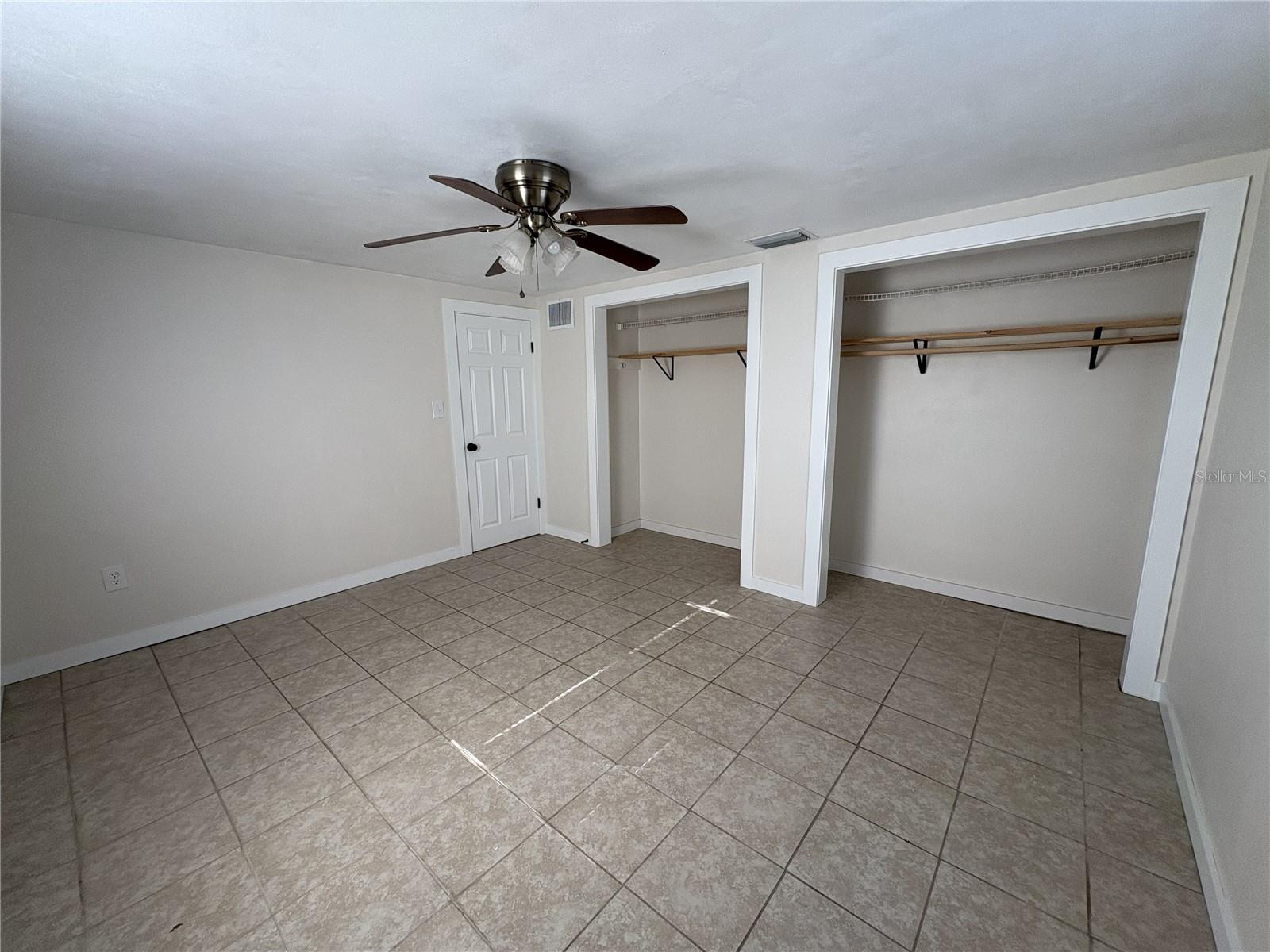 107 W GOLF LINKS AVE, EUSTIS, FL, 32726