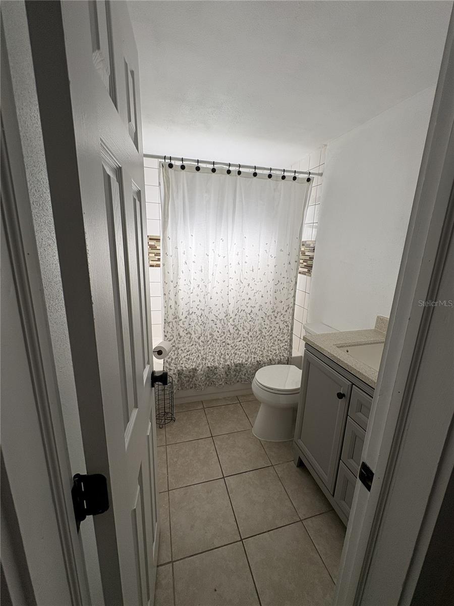 107 W GOLF LINKS AVE, EUSTIS, FL, 32726
