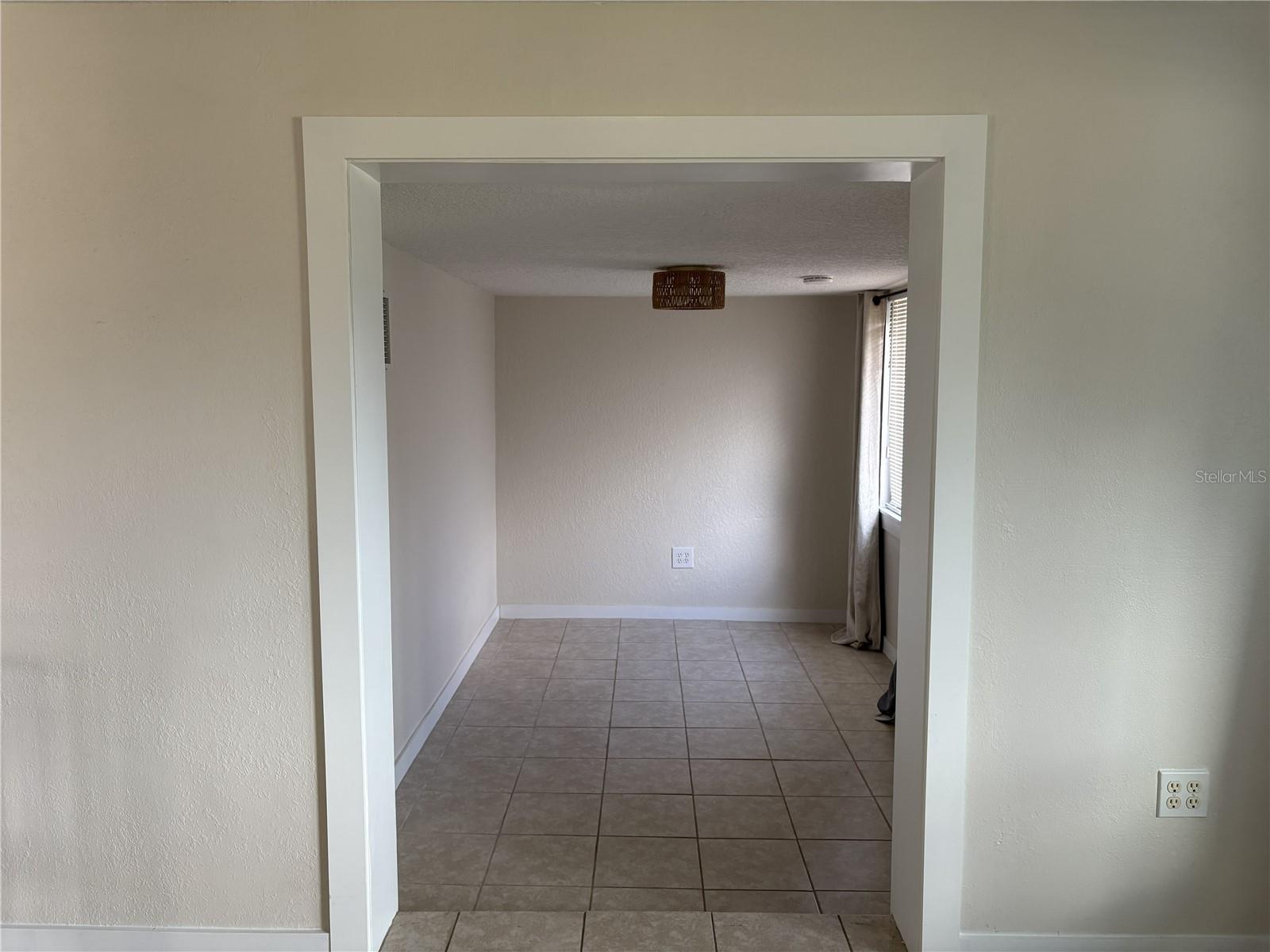 107 W GOLF LINKS AVE, EUSTIS, FL, 32726