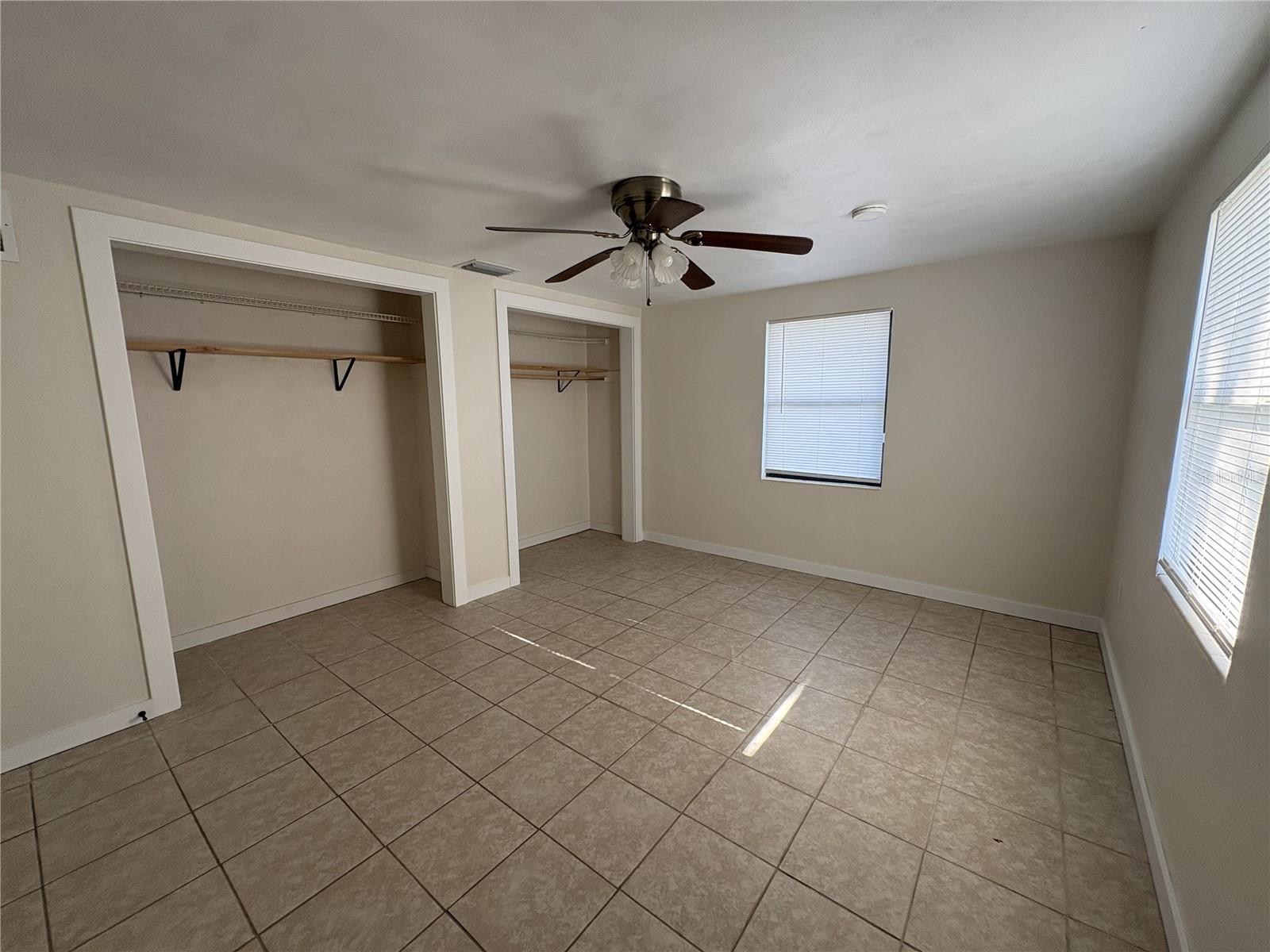 107 W GOLF LINKS AVE, EUSTIS, FL, 32726