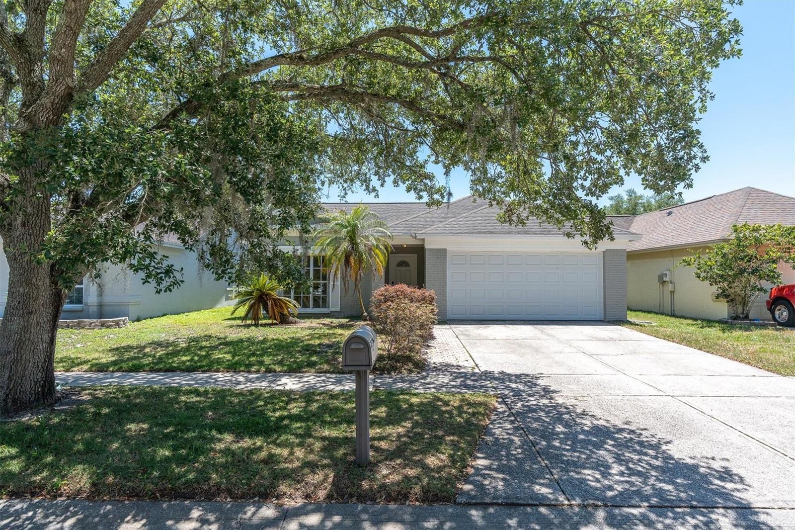 9735 CYPRESS SHADOW AVE, TAMPA, FL, 33647