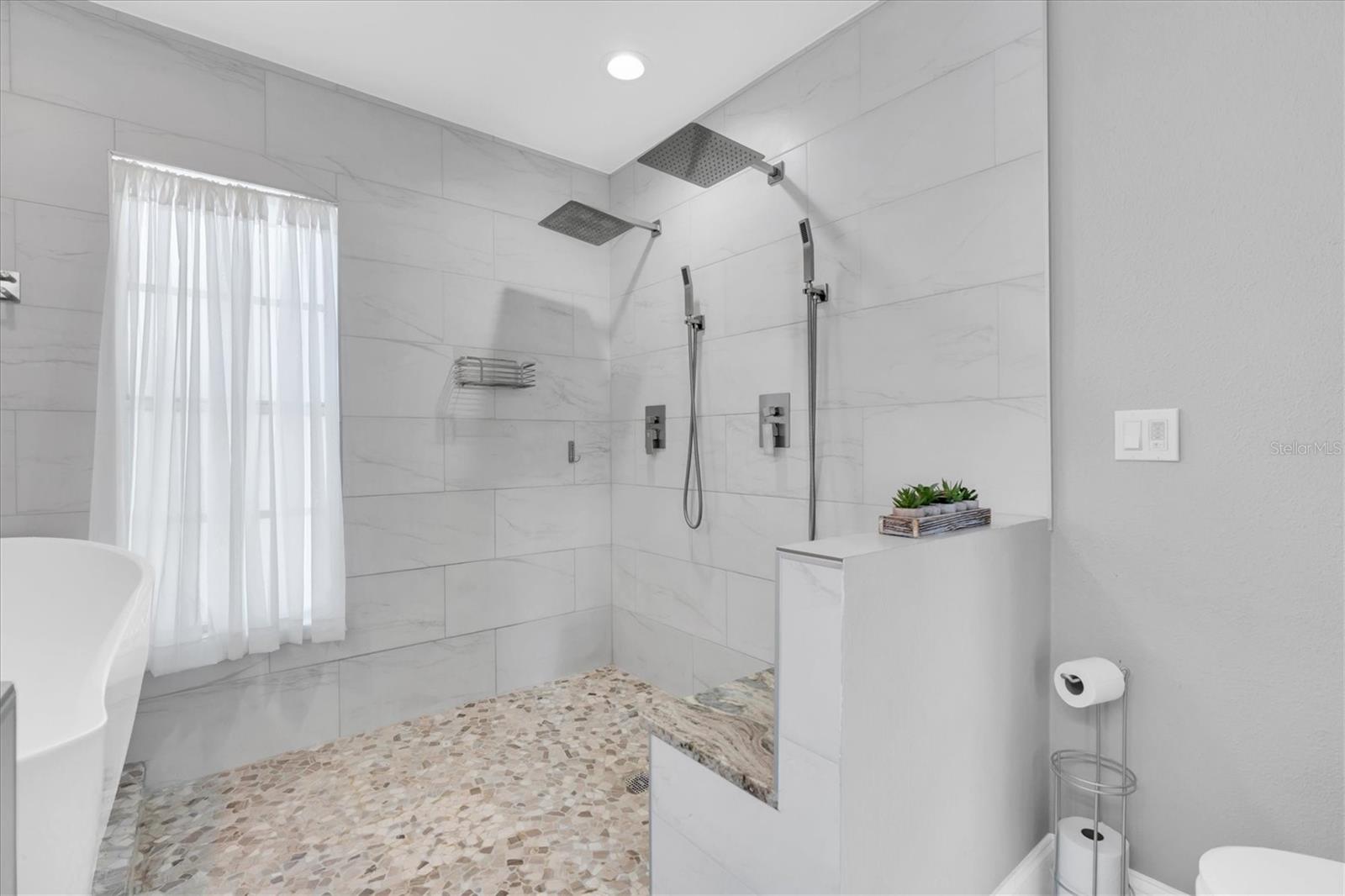 9735 CYPRESS SHADOW AVE, TAMPA, FL, 33647