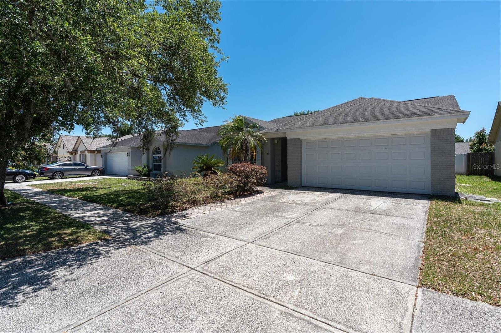 9735 CYPRESS SHADOW AVE, TAMPA, FL, 33647