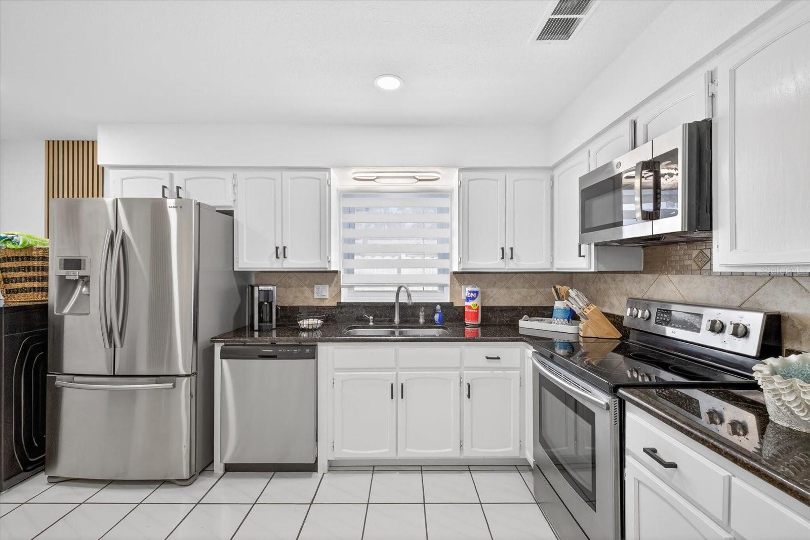 8902 N HAMNER AVE, TAMPA, FL, 33604