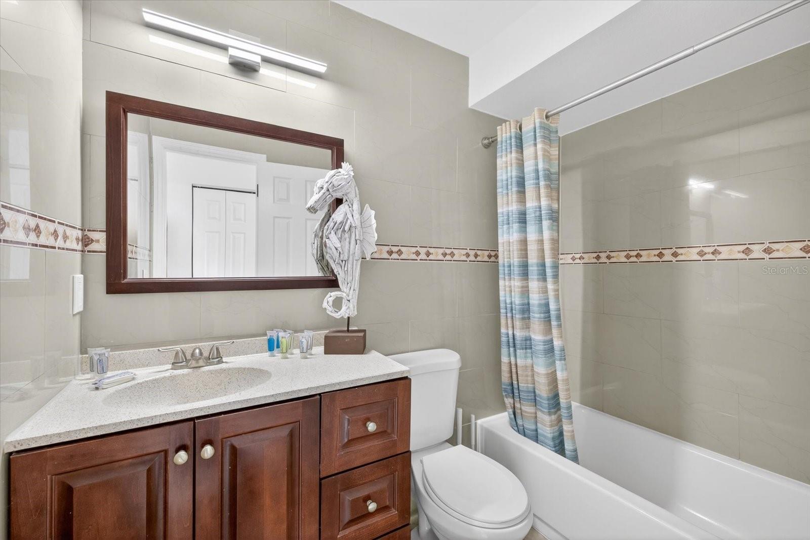 8902 N HAMNER AVE, TAMPA, FL, 33604