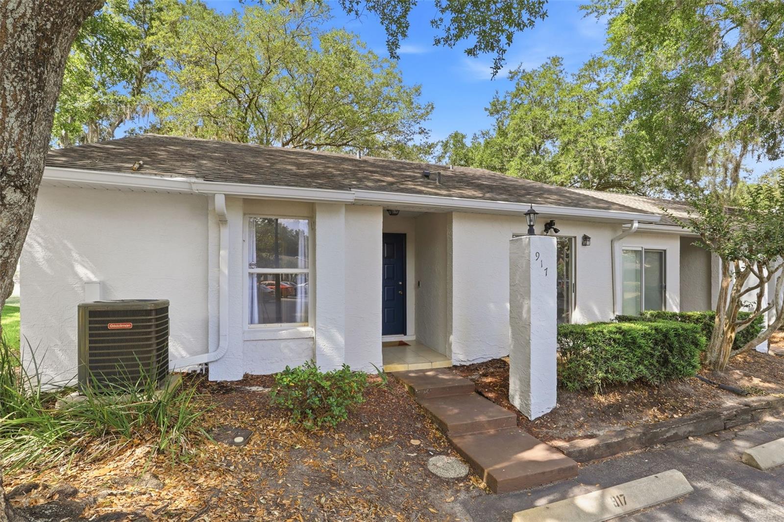 917 PEBBLE CREEK CIR, ORLANDO, FL, 32824