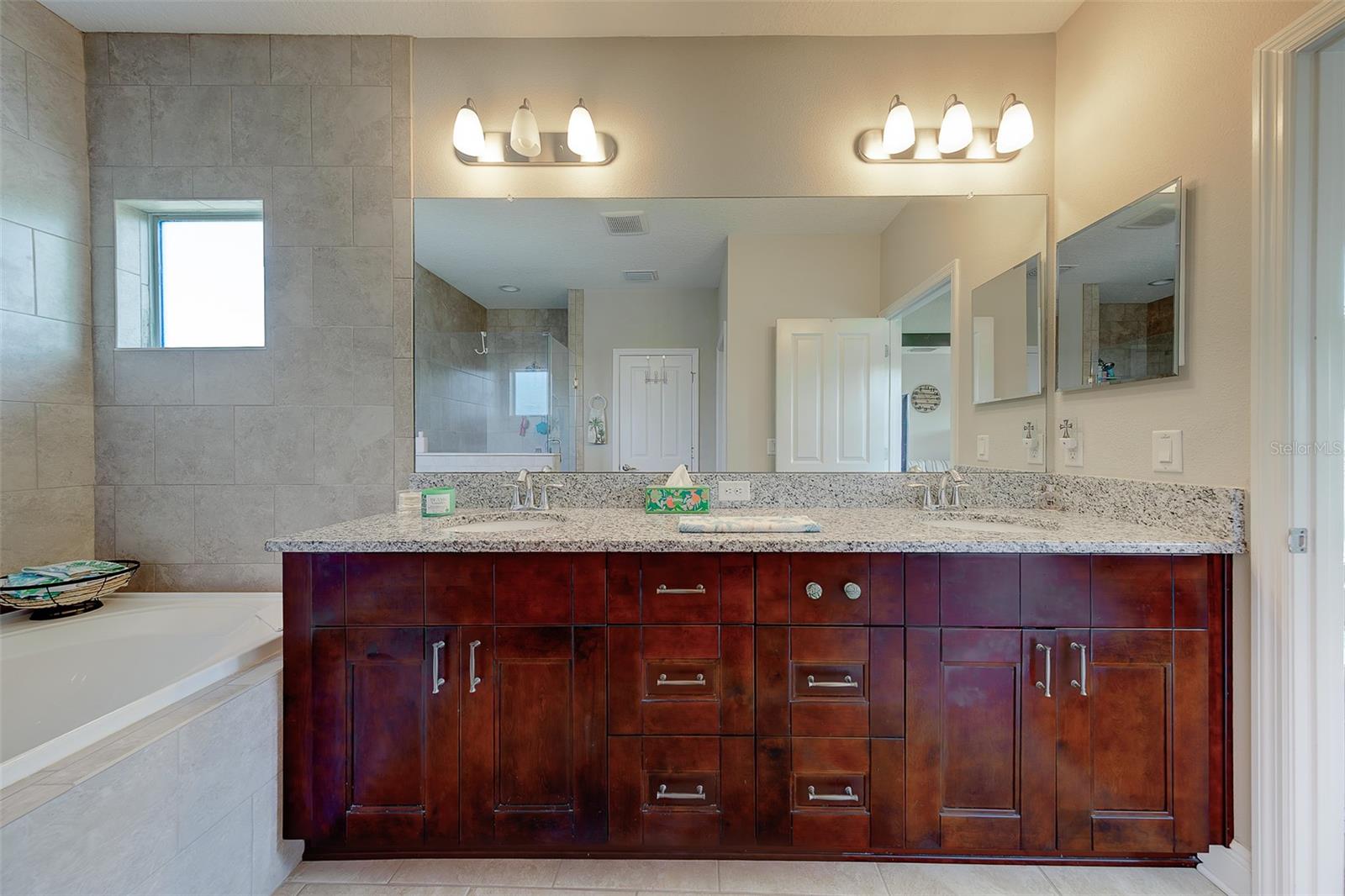 7405 70TH AVE N, PINELLAS PARK, FL, 33781