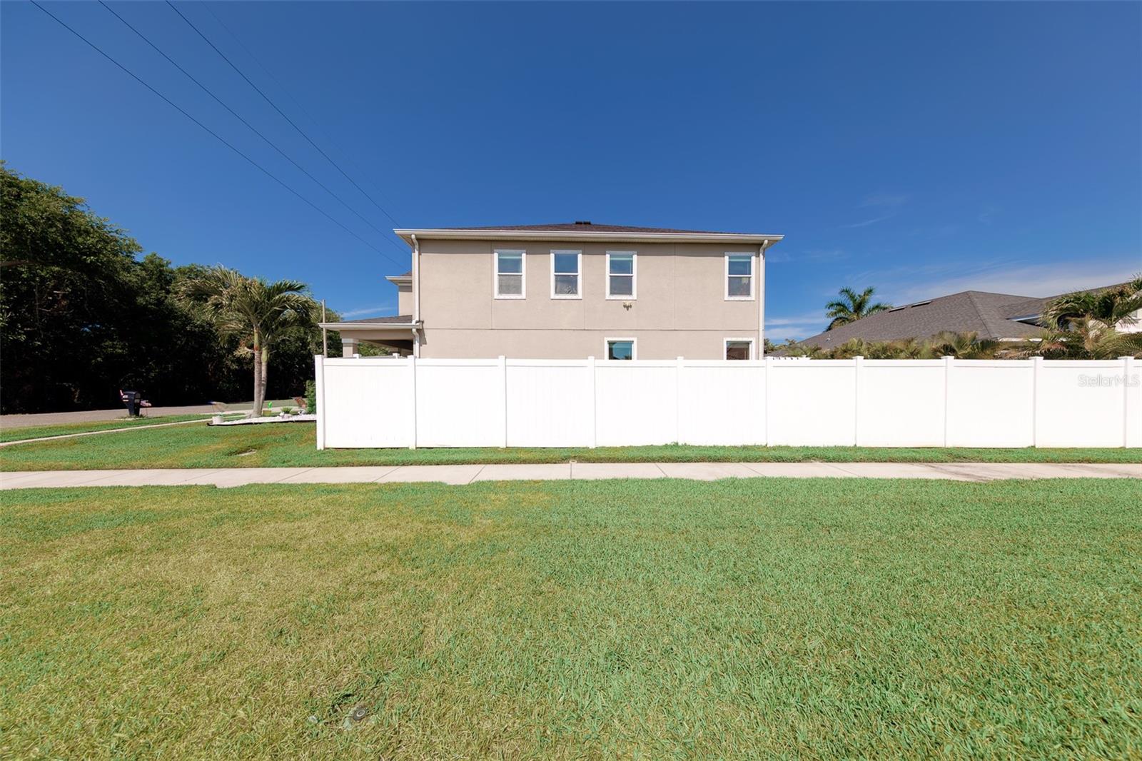7405 70TH AVE N, PINELLAS PARK, FL, 33781