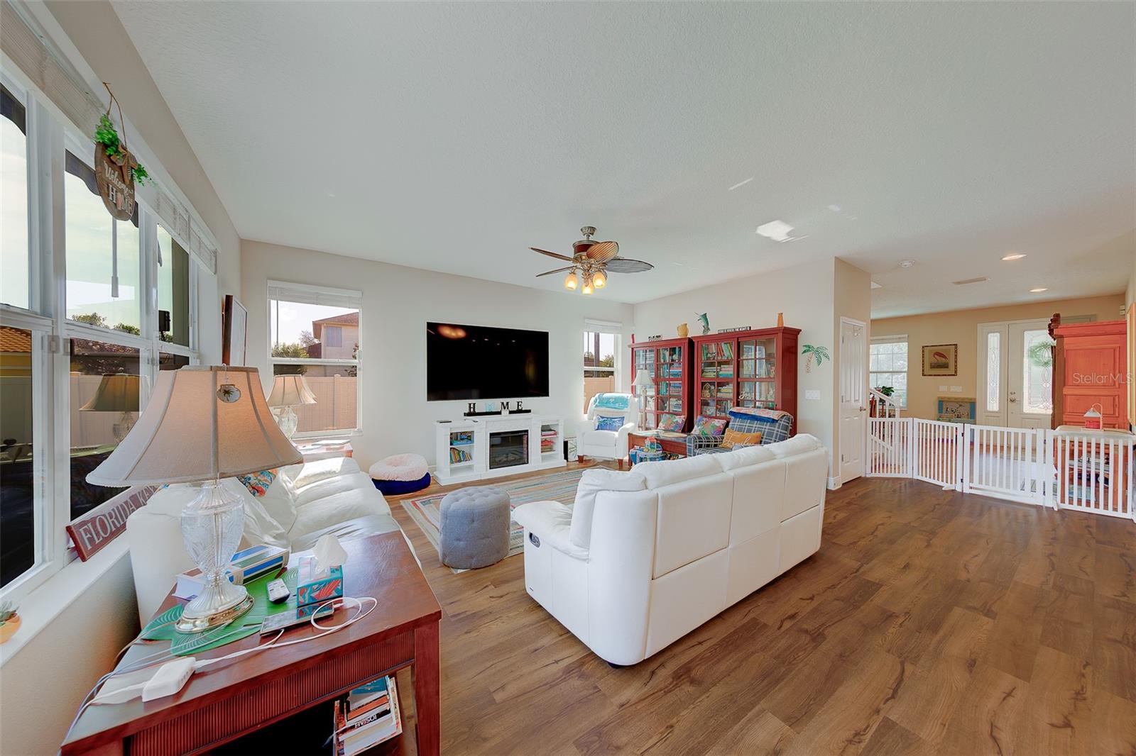 7405 70TH AVE N, PINELLAS PARK, FL, 33781