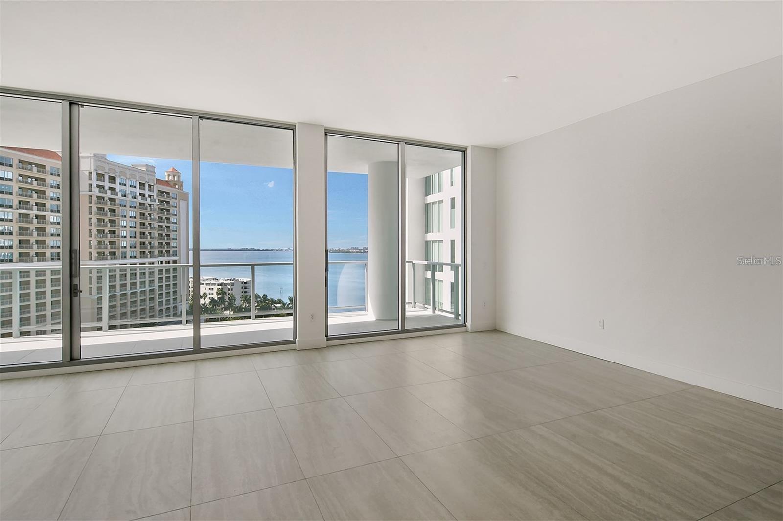 301 QUAY COMMONS #1011, SARASOTA, FL, 34236