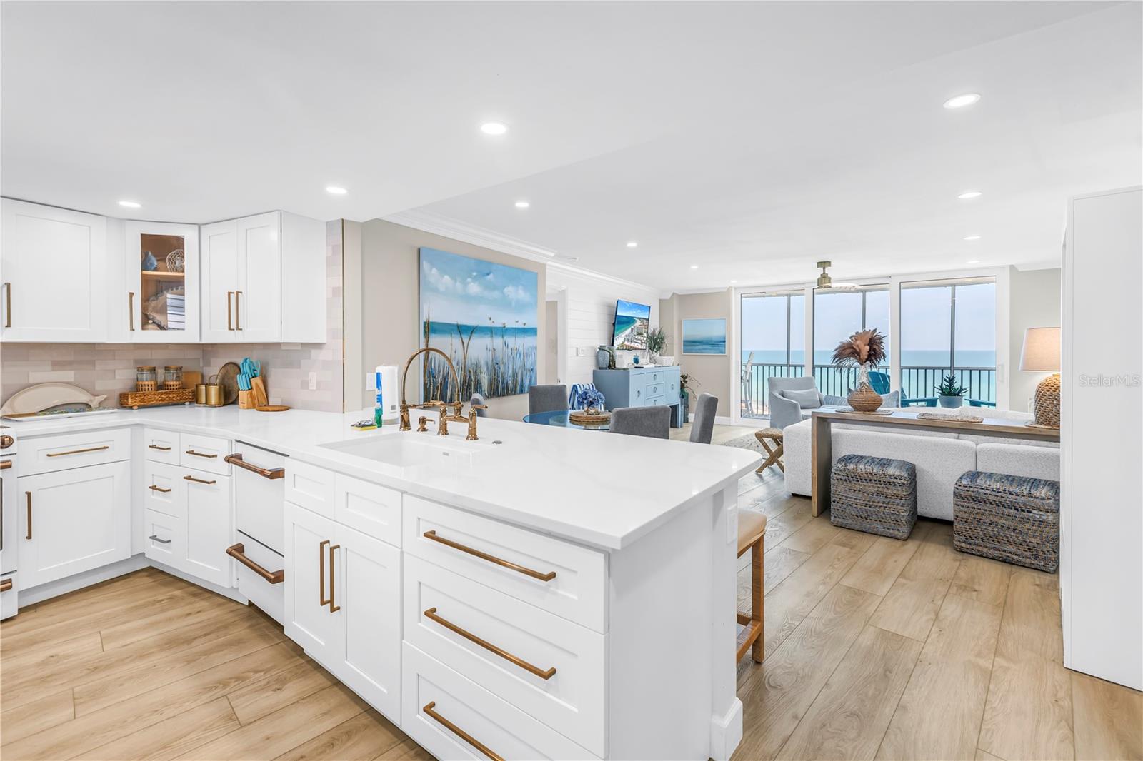 6300 MIDNIGHT PASS RD #702, SARASOTA, FL, 34242