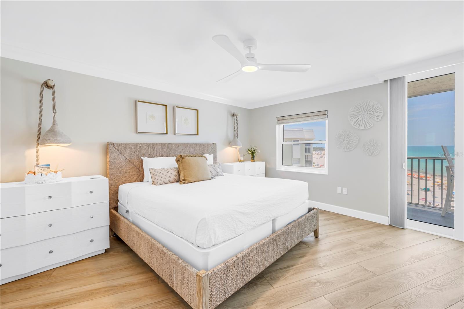 6300 MIDNIGHT PASS RD #702, SARASOTA, FL, 34242