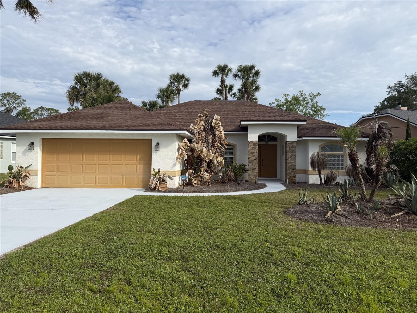 11 WHITE OAK LN, PALM COAST, FL, 32164