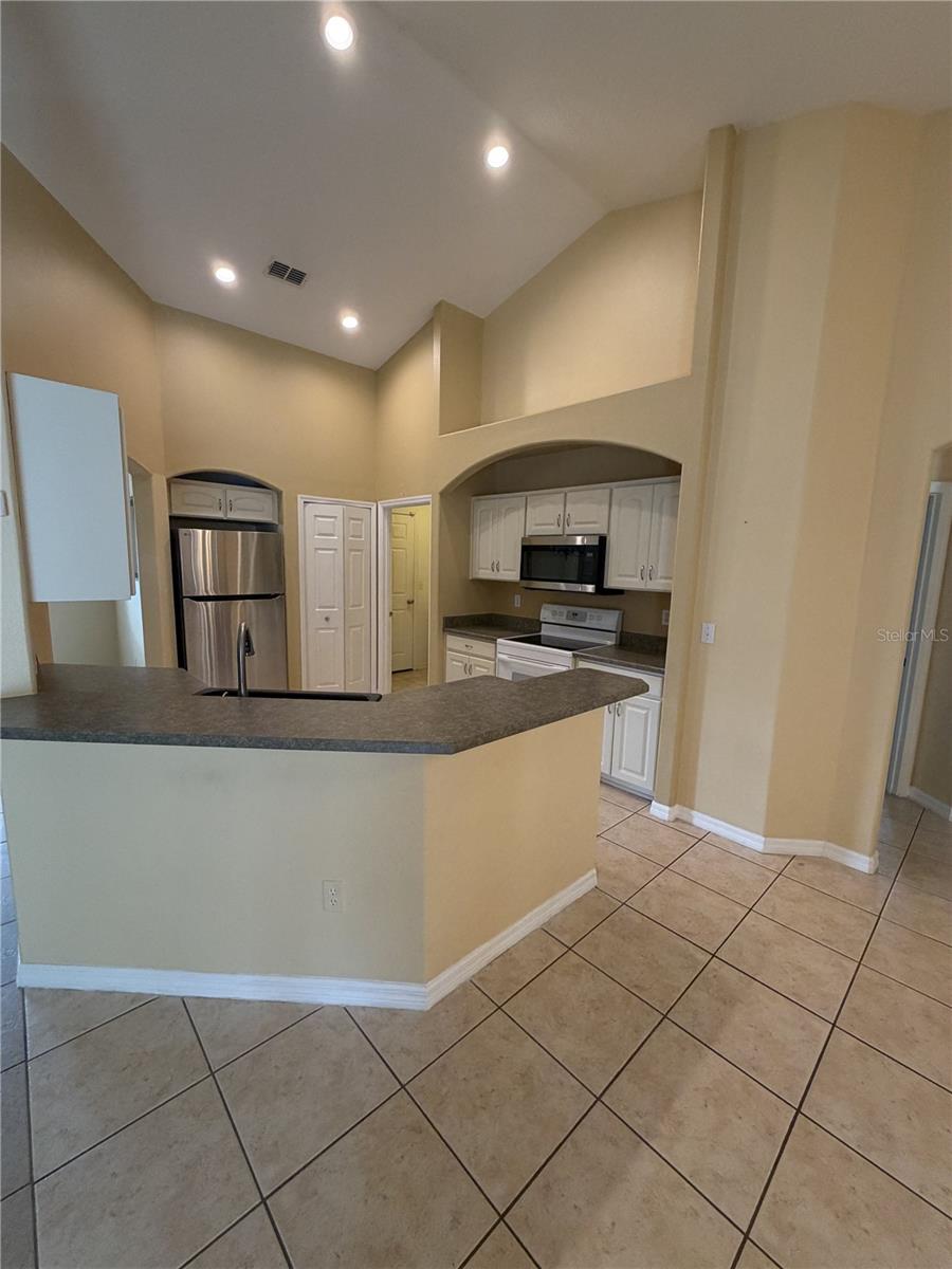 11 WHITE OAK LN, PALM COAST, FL, 32164