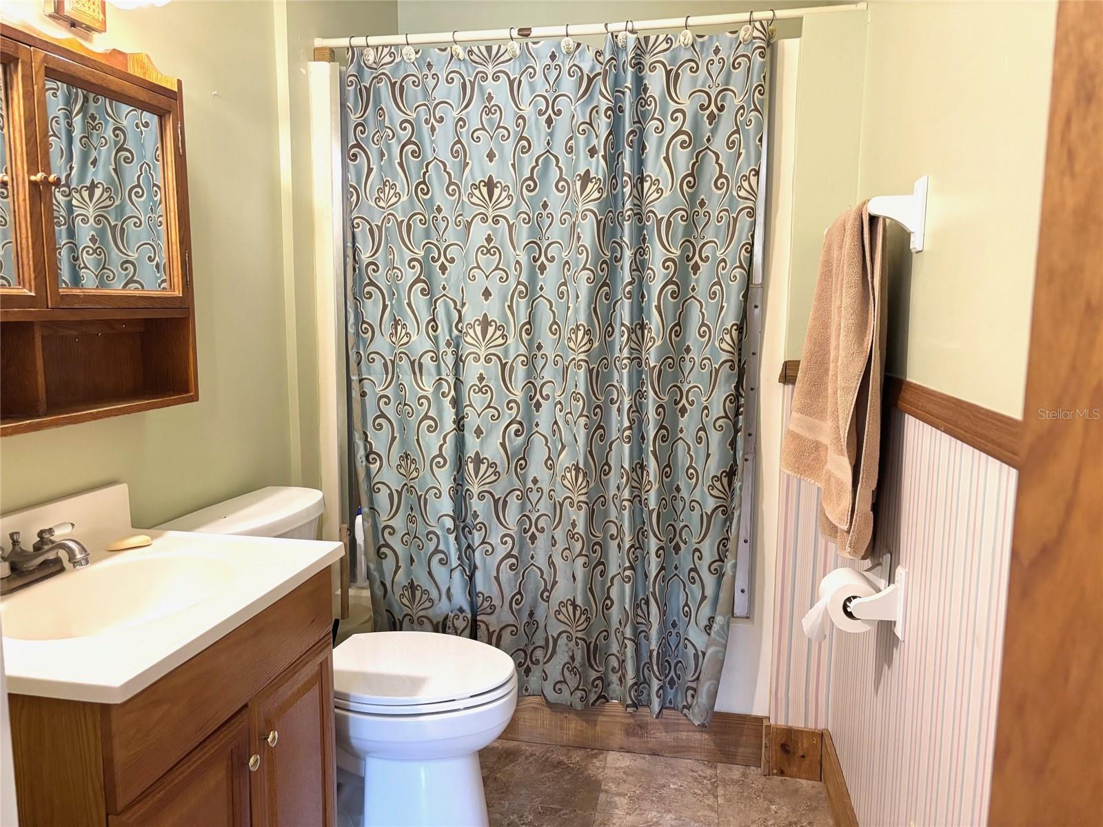 333 RIVIERA DR, CRESCENT CITY, FL, 32112