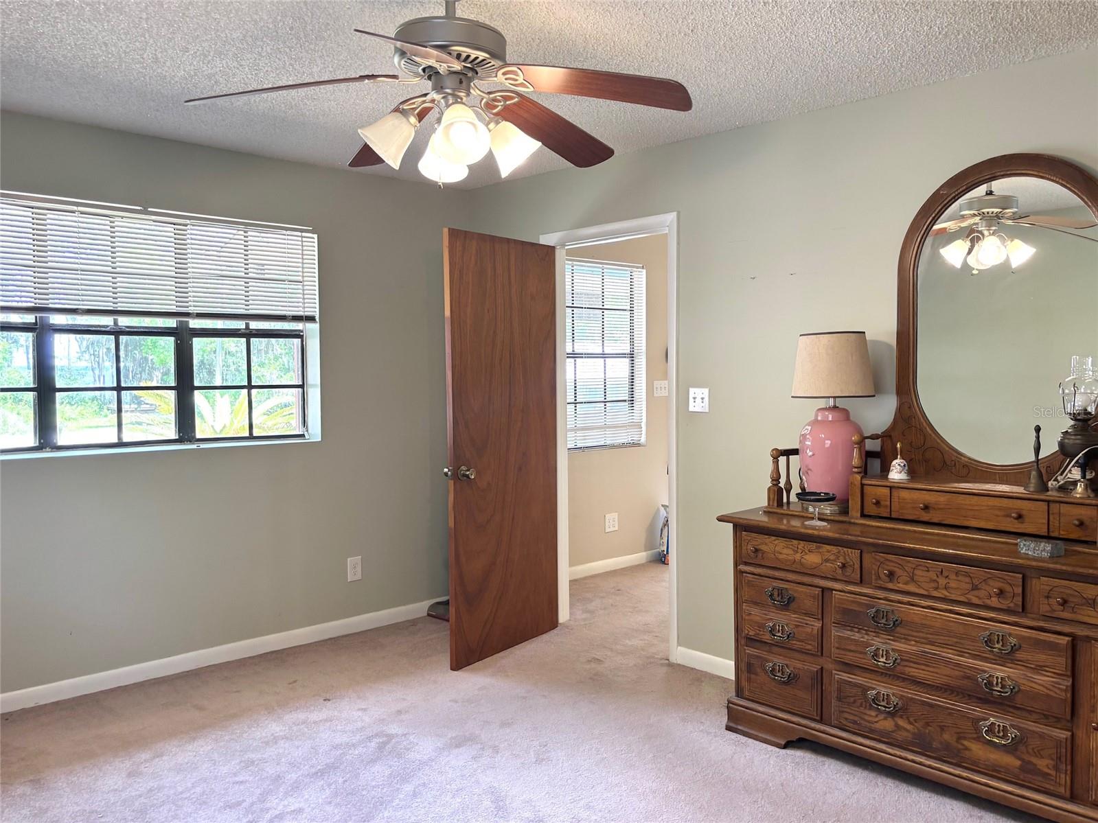 333 RIVIERA DR, CRESCENT CITY, FL, 32112