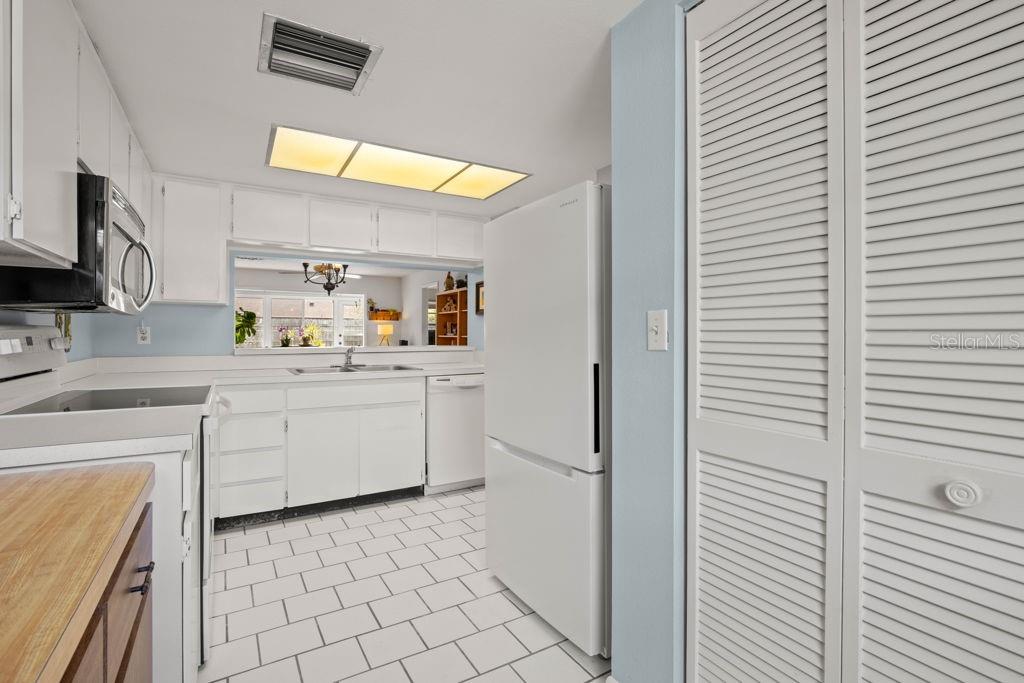 3254 TEESIDE DR #2304, NEW PORT RICHEY, FL, 34655