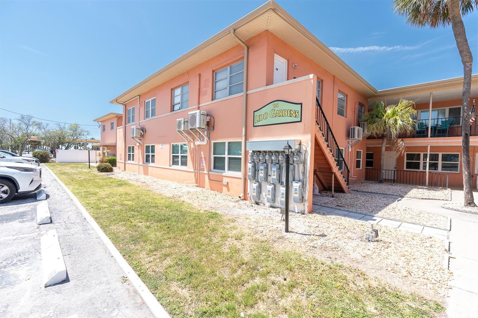 121 46TH AVE #2A, ST PETE BEACH, FL, 33706