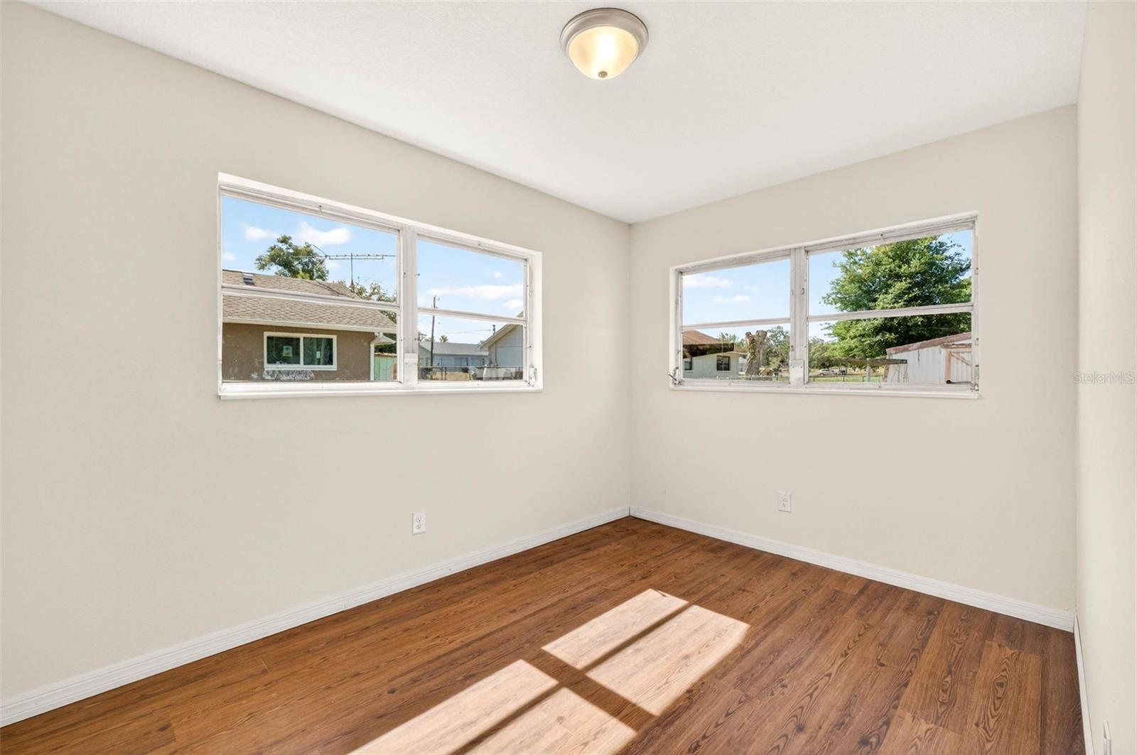 34816 EVERGREEN WAY, DADE CITY, FL, 33523